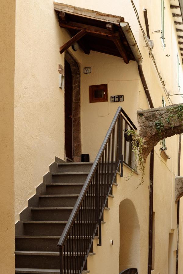 Nera Apartments SantʼAnatolia di Narco Exterior foto
